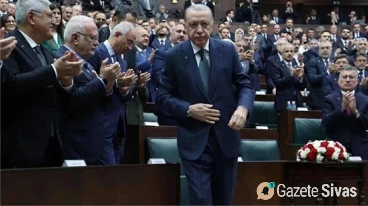 AK Parti'de Yeni Bir Dönem Başlıyor: İstifalarla Sarsılan Parti Yeniden Şekilleniyor!