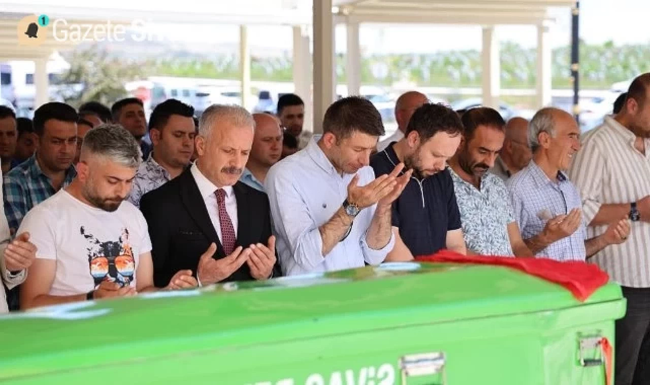 Aniden Hayatını Kaybetmişti: Minik Asel Gözyaşları İçinde Son Yolculuğuna Uğurlandı