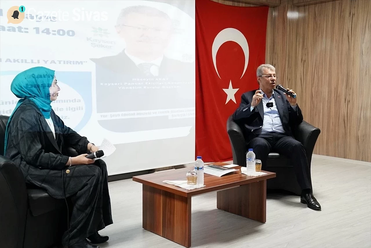 Şarkışla'da Lise Öğrencilerine Akıllı Tarım Akıllı Yatırım Konferansı!