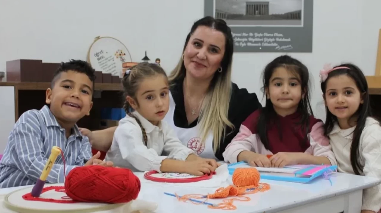 Montessori Eğitimini Anadolu'ya Taşıyan Öğretmen