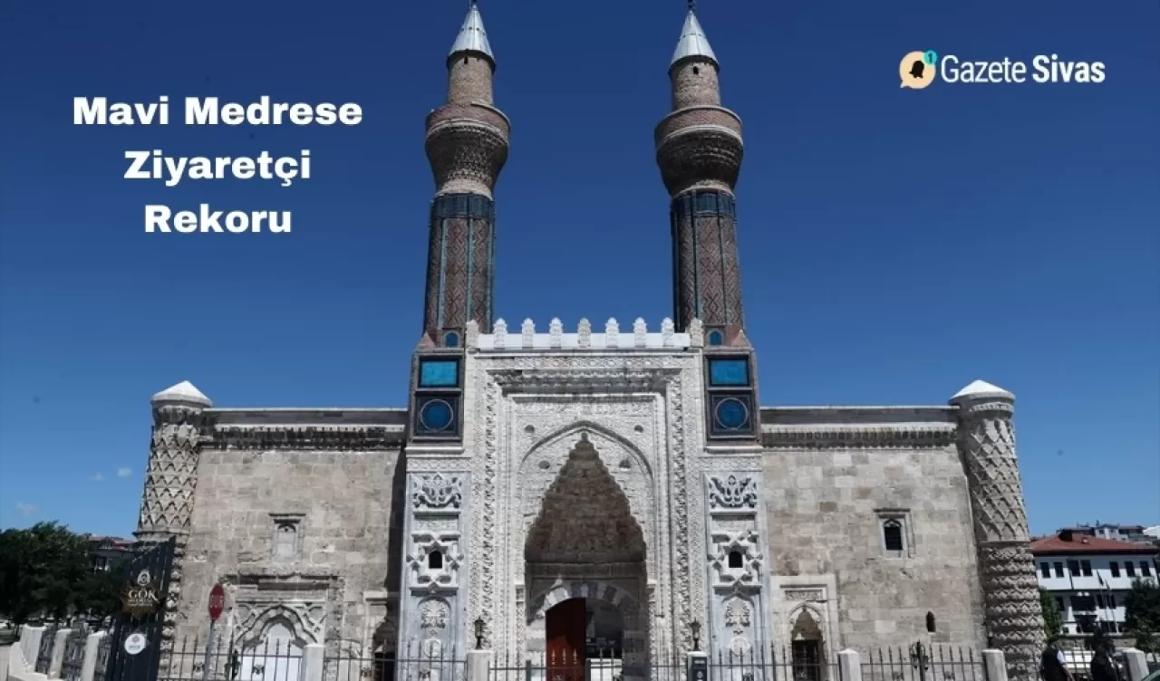 Sivas'ta Tarihi Gök Medrese'ye Yoğun İlgi