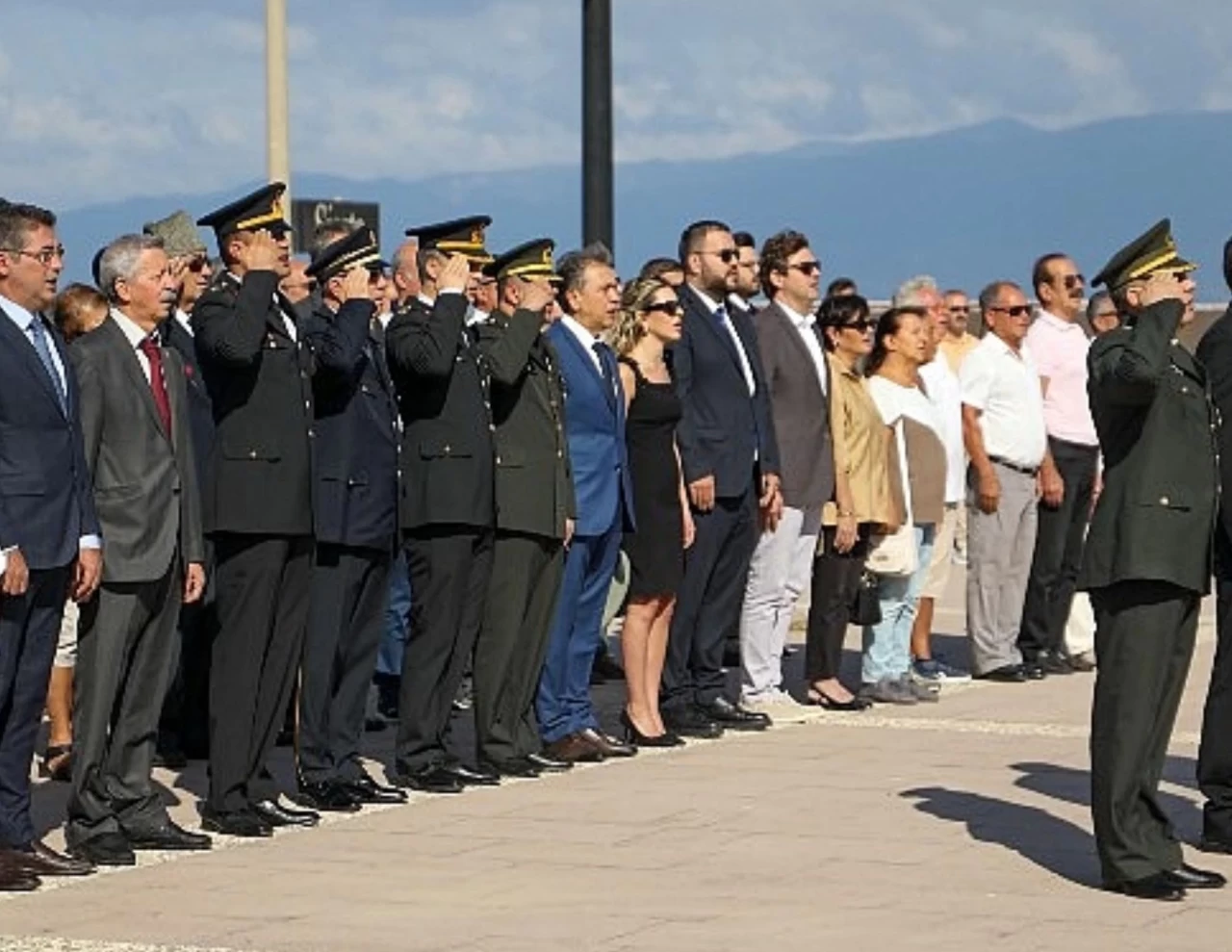 Burhaniye'nin Kurtuluşunun 102. Yıldönümü Coşkuyla Kutlandı