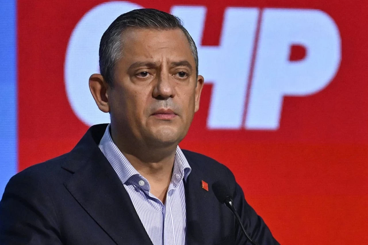 CHP, İkinci Yüzyıl Değişim Kurultayı’nı Sivas’ta Başlattı: Özgür Özel’den İktidar Mesajı