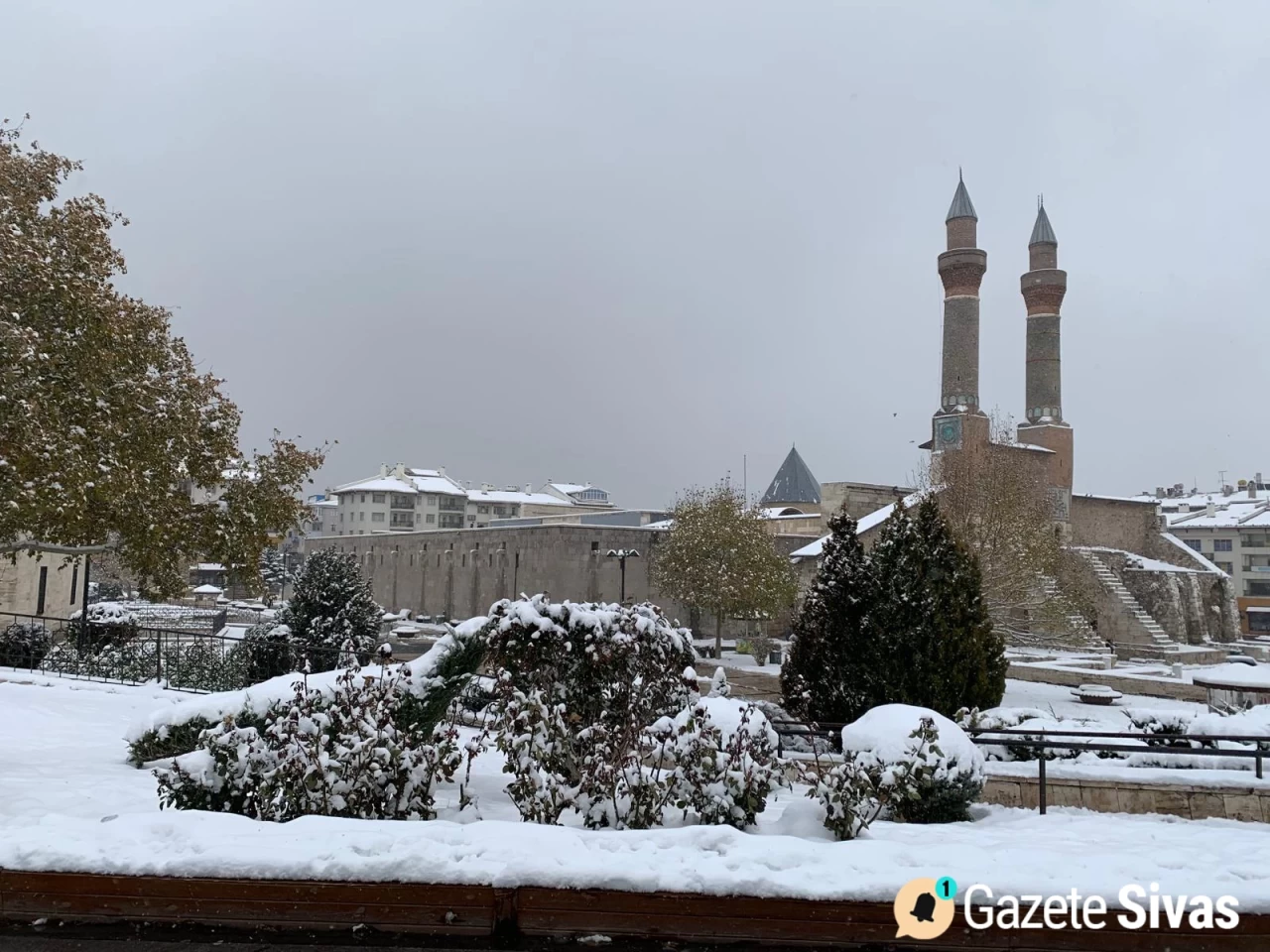 Sivas Halkı Sevinçten Havalara Uçacak! Meteoroloji'den Kar Haberi Geldi!