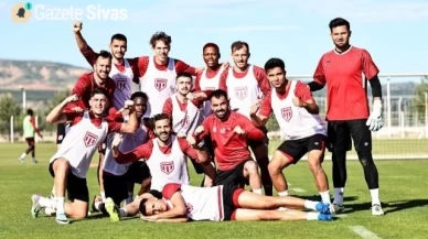 Sivasspor Takımı, Antrenmanlarda Rahat Bir Hava Estiriyor