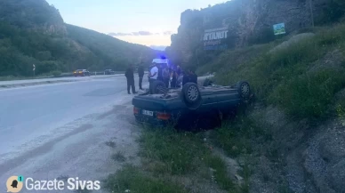 Sivas Yolunda hatalı sollama sonucu takla atan araç!