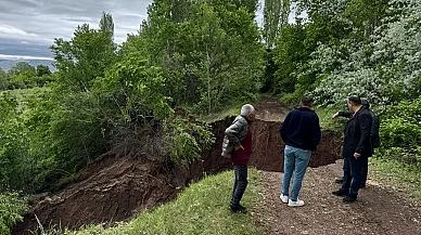 Sivas'ta heyelan oldu: 100 dönüm tarım arazisi zarar gördü