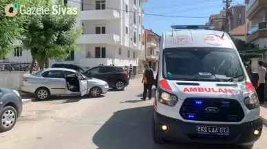 Karaman'daki kazada küçük kız gözyaşlarına boğuldu..