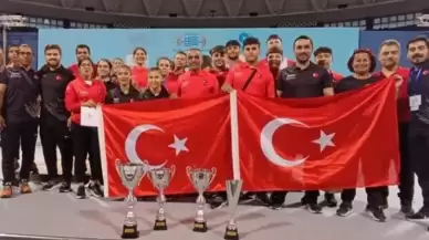 Yıldız Kulüpler Türkiye Halter Şampiyonası Sivas'ta Başladı