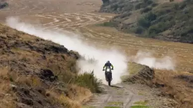 TransAnatolia Rally Raid’de Zorlu Üçüncü Gün: Liderler Belirlendi, Kazalar Yarışı Etkiledi