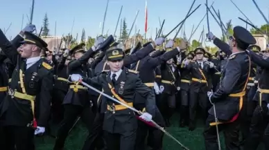 Harp Okulları Mezuniyet Törenine Kadın Komutanlar Damga Vurdu