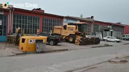 Yozgat'ta Hasat Zamanı, Çiftçiler ve Biçerdöverciler İçin Zor Geçiyor..