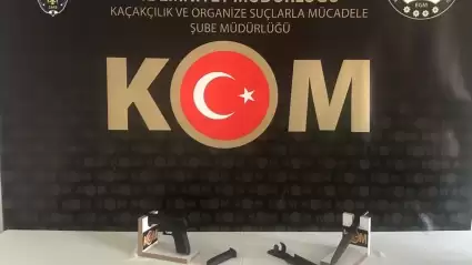 Sivas'ta Kaçak Ürün Operasyonunda Büyük Miktarda Malzeme Ele Geçirildi