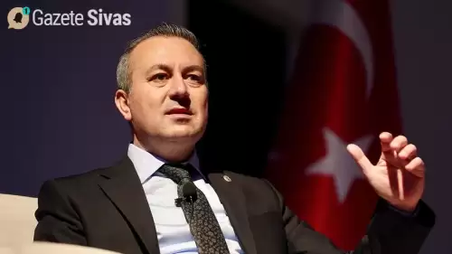 Sivas Belediye Başkanı Emeklilere 2 Bin TL Nakit Desteği Sağladı: Toplumda Tartışma Yarattı