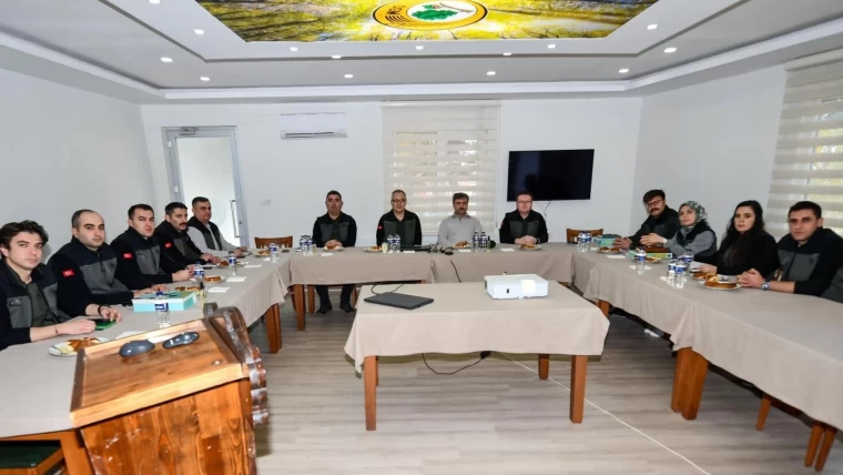 Balıkesir Orman Bölge Müdürlüğü Şefleri İvrindi’de Değerlendirme Toplantısı Gerçekleştirdi