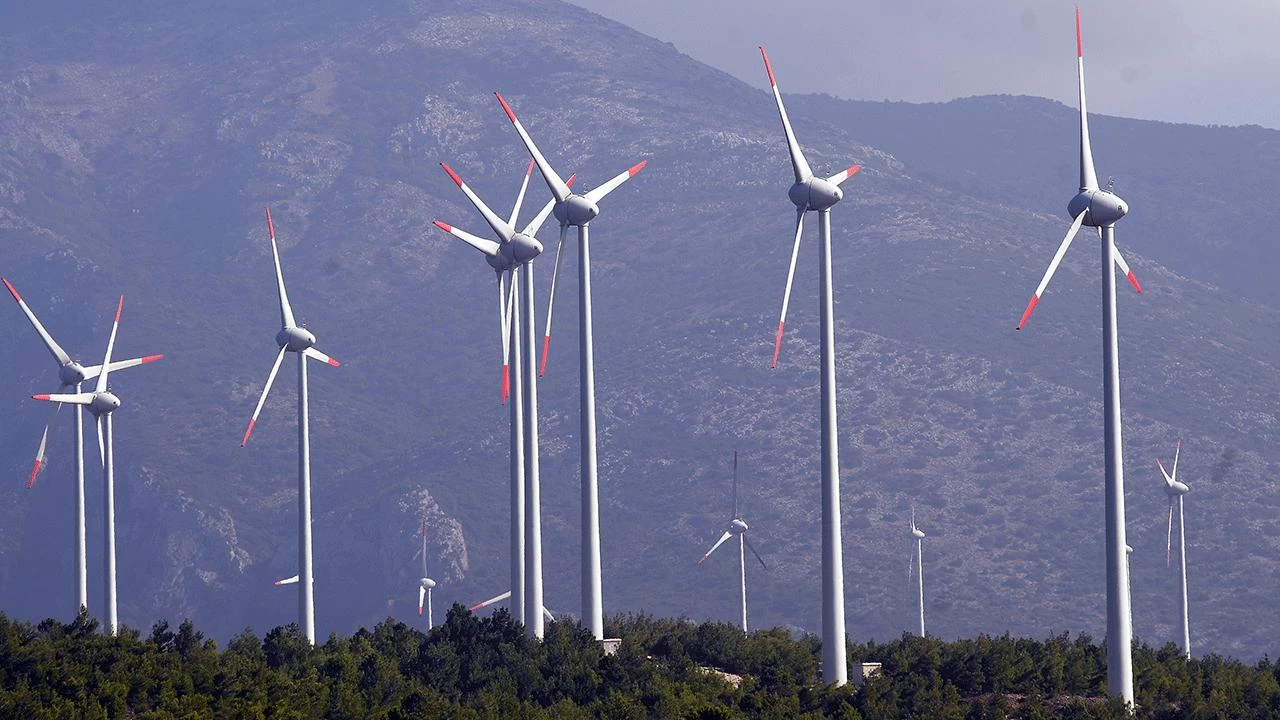 Türkiye, Rüzgar Enerjisiyle Yenilenebilir Enerji Hedeflerine Doğru Hızla İlerliyor Edirne, Kırklareli ve Sivas illerinde 5 farklı proje