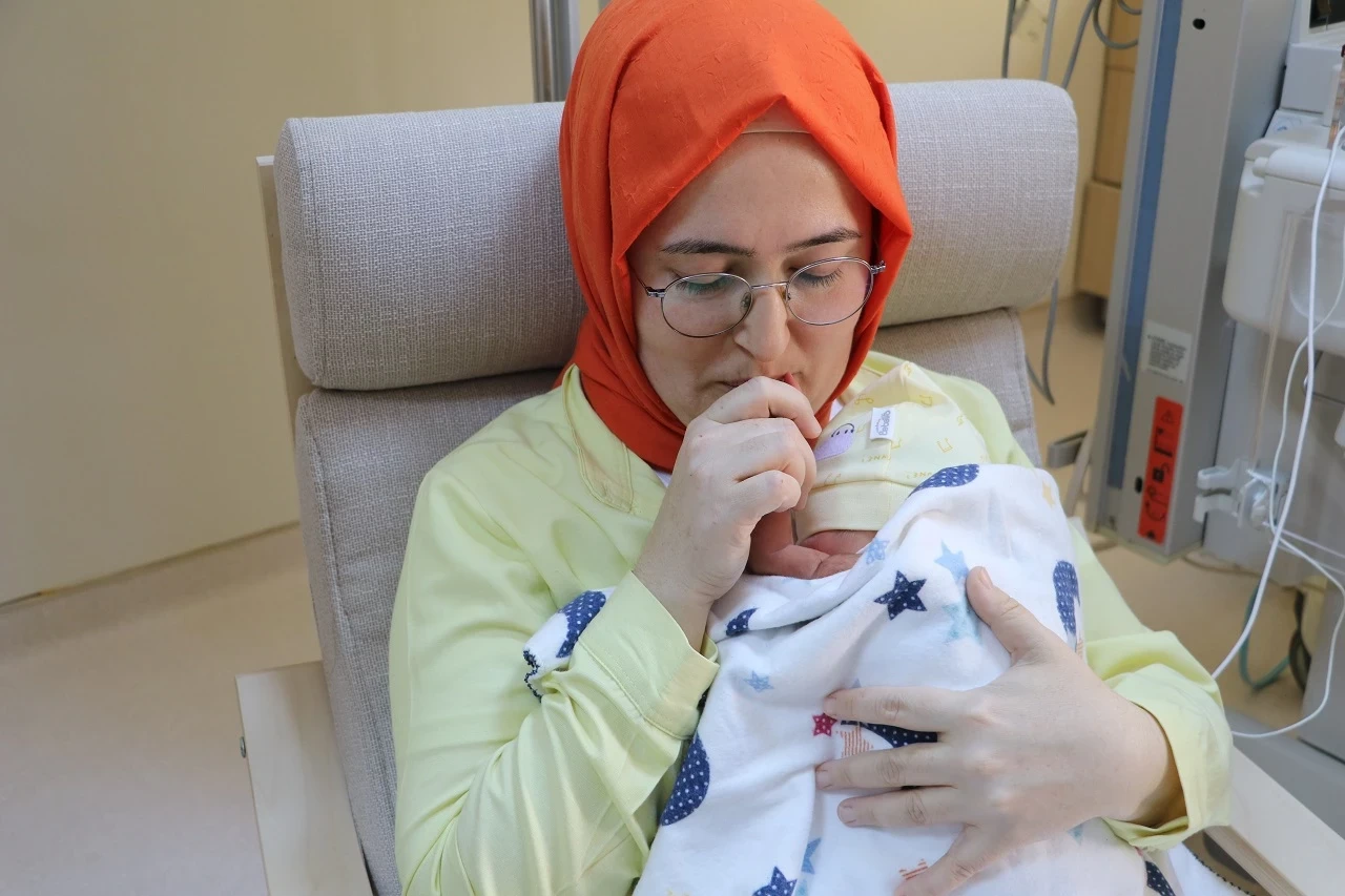 Türk Neonatoloji Derneği, Erken Doğan Bebekler İçin Eşsiz Bir Projeyle Anneleri Bir Araya Getiriyor!