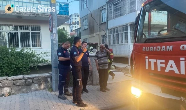 Gözü dönen genç, kız arkadaşını dövenlerin evini yaktı!