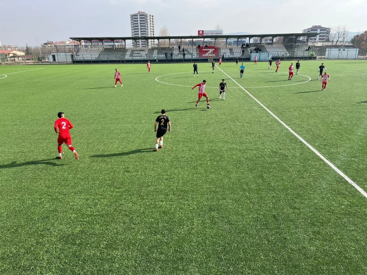 Sivas Gücü Belediyespor, Aksaray Gençlikspor'u 11-1 Yenerek Şampiyonluk Yolunda İddialı!